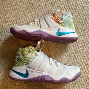 Nike Kyrie 2 Easter